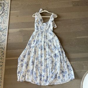 Cesca Blue and White Floral Maxi Dress